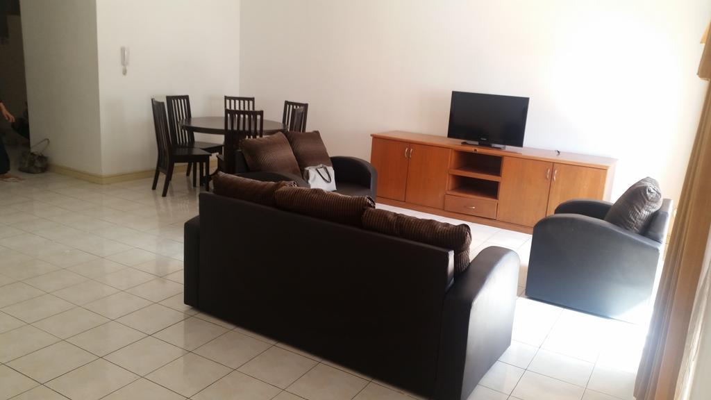 קוטה קינבלו T & H Vacation Condo @Marina Court מראה חיצוני תמונה